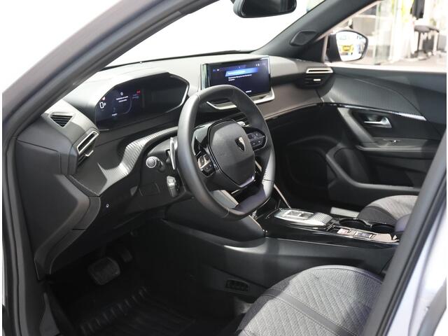 Peugeot 2008 SUV 136PK Hybrid Allure | 1ste eigenaar | AppleCarplay/Android Auto | 17"LMV | 360'Camera | AUTOMAAT | Keyless | Adaptive Cruise Control | Climate Control | FULL LED | Isofix | Privacy Glass |