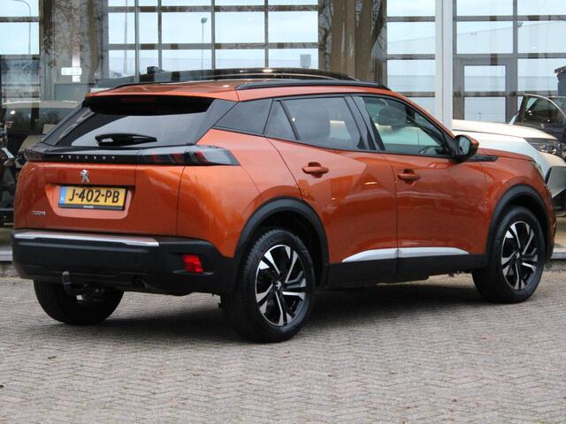 Peugeot 2008 1.2 PT Blue Lease Allure | Trekhaak / Camera / Climate