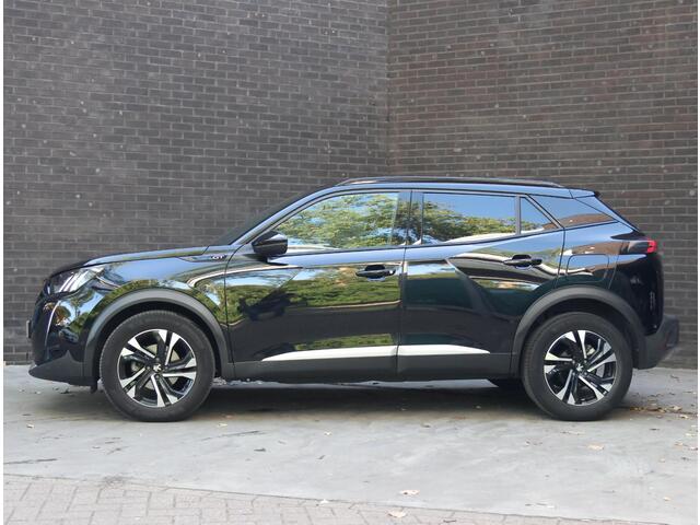Peugeot 2008 SUV GT 130PK AUTOMAAT | AppleCarPlay/AndroidAuto | Armsteun | Climate Control | Cruise Control | Camera | FULL LED | Navigatie | LMV | Parkeersensoren | Sfeerverlichting | Privacy Glass | Isofix |