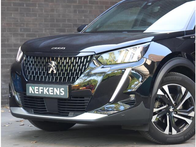 Peugeot 2008 SUV GT 130PK AUTOMAAT | AppleCarPlay/AndroidAuto | Armsteun | Climate Control | Cruise Control | Camera | FULL LED | Navigatie | LMV | Parkeersensoren | Sfeerverlichting | Privacy Glass | Isofix |