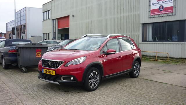 Peugeot 2008 1.2 vti 110pk Allure Puretech Panoramadak/trekhaak