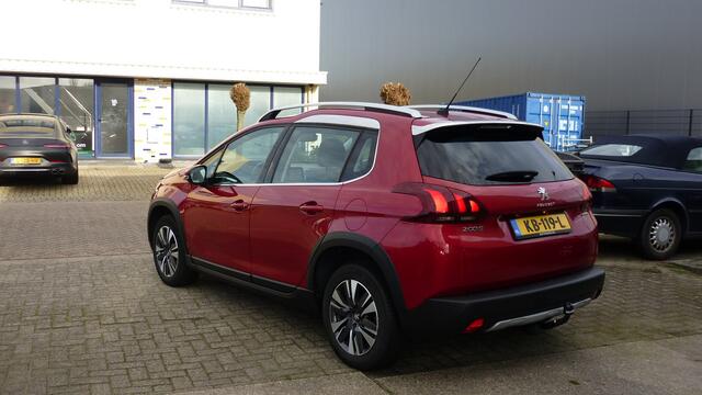 Peugeot 2008 1.2 vti 110pk Allure Puretech Panoramadak/trekhaak