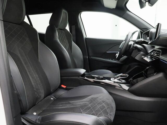 Peugeot 2008 1.2 PureTech 130 PK Automaat GT-Line | ADAPTIVE | STOELVERW. | KEYLESS