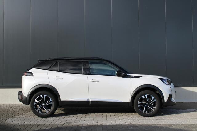 Peugeot 2008 1.2 PureTech GT 130pk - Trekhaak - ACC - Camera - Navi - LED - Carplay - Keyless - Rijklaar
