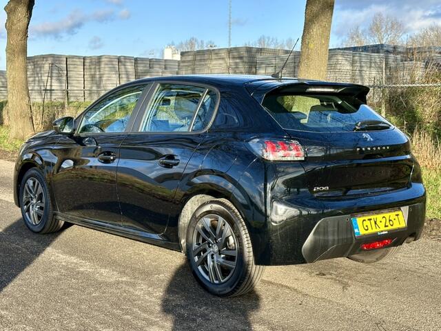 Peugeot 208 1.2 PureTech Active Pack | Automaat | Carplay | Navigatie | Cruise control | Parkeersensor