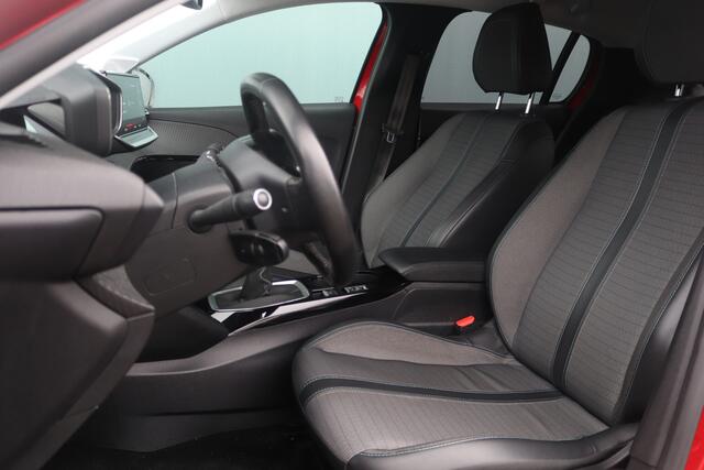 Peugeot 208 BWJ 2019 1.2 101 PK PureTech Blue Lease Allure HALF LEDER / CAMERA / VIRTUAL COCKPIT / CLIMA / NAVI / CRUISE / BLUETOOTH / PDC V+A / LMV 16 INCH / PRIV. GLAS / ISOFIX / MULTIFUNCT. STUUR