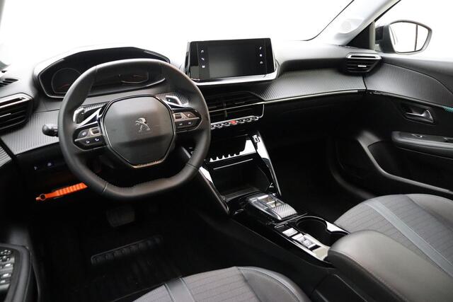 Peugeot 208 1.2T Automaat Allure | Achteruitrijcamera | Navigatie | Parkeersensoren | Privacy Glass | Lichtmetalen velgen | Climate Control