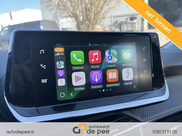 Peugeot 208 1.2 PureTech Active GARANTIE/CARPLAY/CLIMA/CRUISE/NAVI/PARKEERSENS./LICHTMETAAL rijklaarprijs!