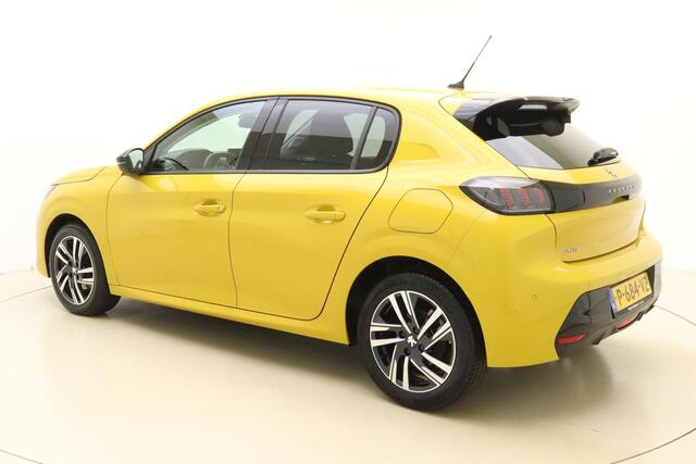 Peugeot 208 1.2 PureTech Allure 100 PK | Automaat | Achteruitrijcamera | Navigatie | Parkeersensoren | Privacy Glass | Lichtmetalen velgen | Climate Control