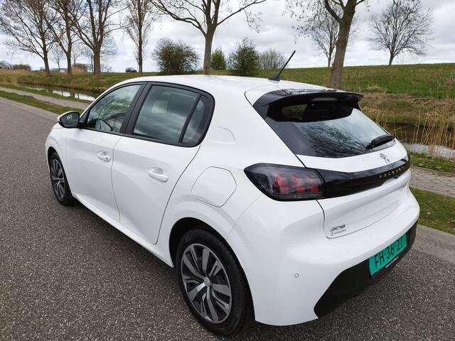 Peugeot 208 1.2 PureTech Activ Business ** 49.684 KM ** 101 PK ** 6-bak ** NAVI ** Bluetooth **