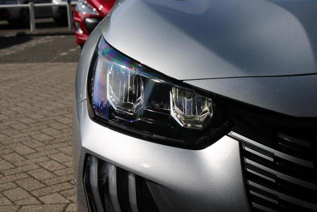 Peugeot 208 1.2 100PK ALLURE | CAMERA VOOR + ACHTER | KEYLESS ENTRY/START | DODEHOEK DETECTIE | NAVIGATIE | DRAADLOZE APPLE CARPLAY/ANDROID AUTO | PARKEERSENSOREN VOOR + ACHTER | ADAPTIVE CRUISE CONTROL | DAB+ RADIO | LED KOPLAMPEN |