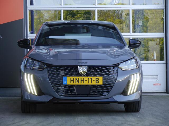 Peugeot 208 1.2 Hybrid 110 e-DCS6 GT | Nieuwe auto | Navigatie | Rondom camera | Adaptieve cruise control | Draadloze telefoonlader | Climate control | Dodehoek detectie