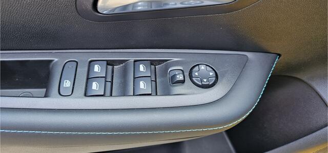 Peugeot 208 1.2 PureTech Allure