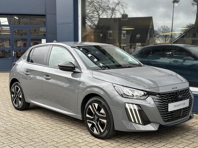 Peugeot 208 1.2 Turbo 100 PK Allure | Bouwjaar 2025 | ¤ 5.750 DEMO Voordeel | Navigatie via Telefoon | Stoelverwarming | 360 Graden Camera | Keyless Entry & Start | LED Verlichting | Climate Control | Dode Hoek Detectie | Voor + Achter Parkeersensoren | 16" Lichtmeta
