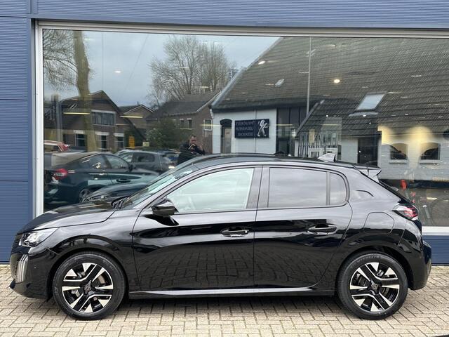 Peugeot 208 1.2 Turbo 100 PK Allure | Bouwjaar 2025 | ¤ 5.750 DEMO Voordeel | Navigatie via Telefoon | Stoelverwarming | 360 Graden Camera | Keyless Entry & Start | LED Verlichting | Climate Control | Dode Hoek Detectie | Voor + Achter Parkeersensoren | 16" Lichtmeta