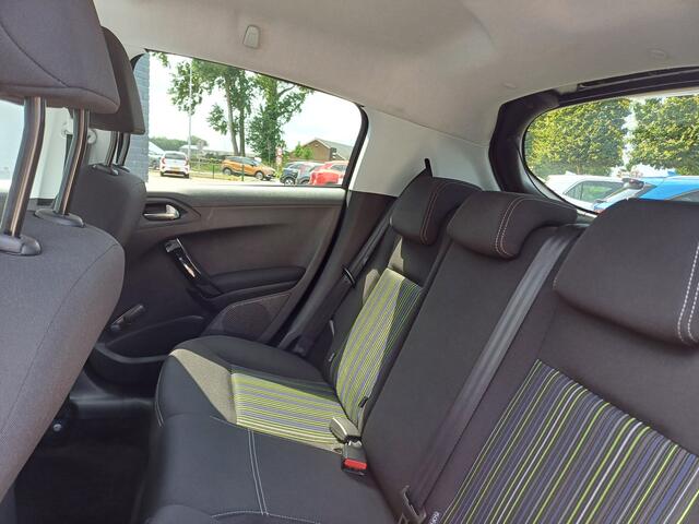 Peugeot 208 1.2 PureTech Urban Soul | NAVI | AIRCO | ACHTERSENSOREN | TREKHAAK | Wij bieden ook financiering mogelijkheden aan.