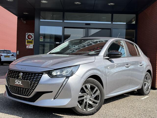 Peugeot 208 1.2 PureTech Allure // CRUISE // NAVI // PDC // APPLE CARPLAY - ANDROID AUTO // DAB RADIO // LED //