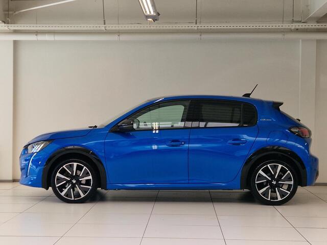 Peugeot 208 1.2 PureTech GT-Line Trekhaak| Panoramadak | Navigatie