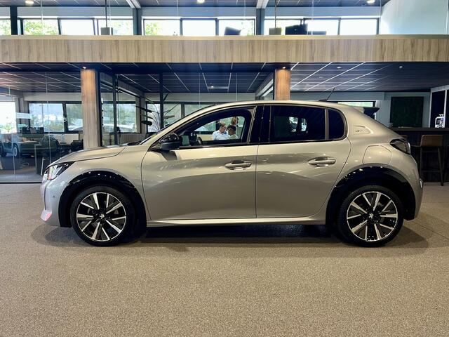 Peugeot 208 1.2 PureTech GT Panorama | Camera | Navigatie | Carplay/Android | Nieuwe distributie riem