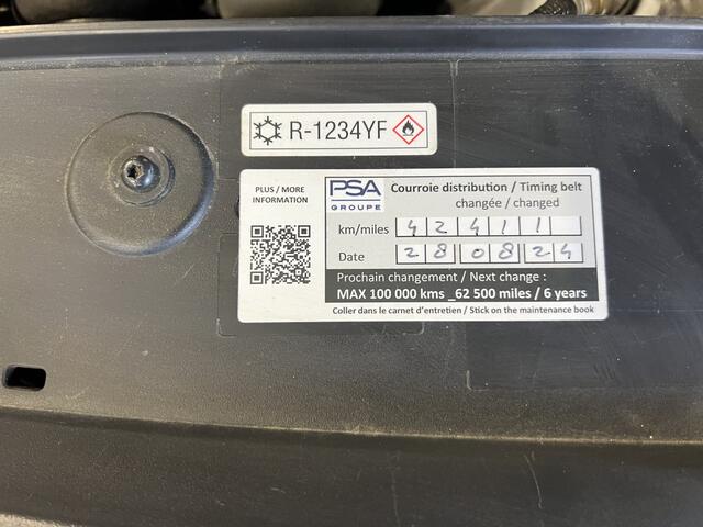 Peugeot 208 1.2 PureTech GT Panorama | Camera | Navigatie | Carplay/Android | Nieuwe distributie riem