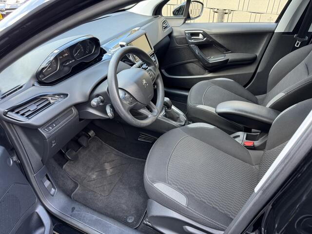 Peugeot 208 1.2 PureTech Blue Lion| AIRCO| NAVI| CRUISE| PDC| NAP