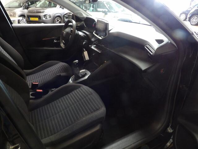 Peugeot 208 1.2 5drs - navigatie - camera - cruise - nette staat!