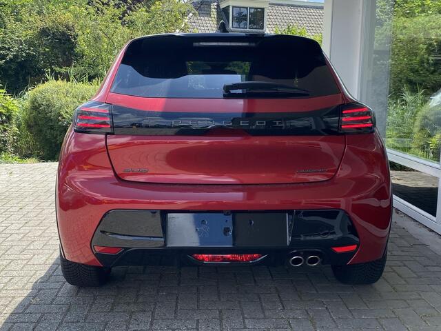 Peugeot 208 1.2 Hybrid 145 e-DCS6 GT | Keyless Entry | Full LED | 360 graden camera | Navi | Dodehoek detectie | Apple Carplay/Android Auto