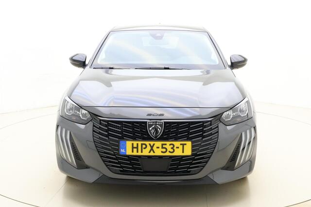 Peugeot 208 Hybrid e-DCS6 Allure 100 PK | Automaat | Camera | Stoelverwarming | Parkeersensor | Navigatie | Airco | Cruise Control | Licht metalen velgen | 1e eigenaar