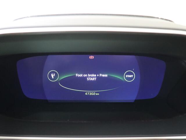 Peugeot 208 1.2 PureTech GT | Navigatie 10 inch | Carplay | Stoelverwarming | Camera |