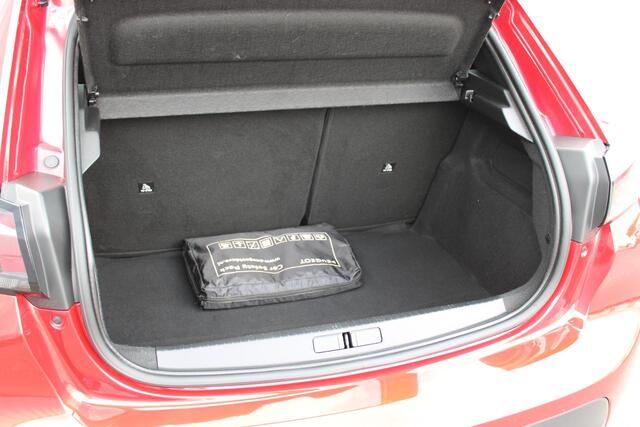 Peugeot 208 1.2 PureTech Active | Navi / Airco / Cruise