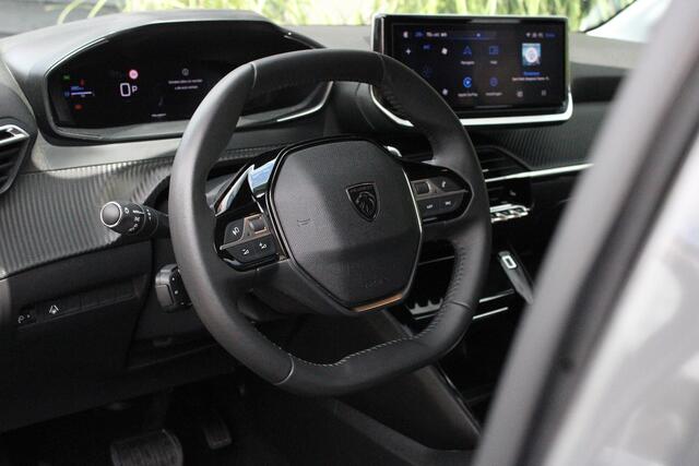 Peugeot 208 Allure 1.2 Hybrid 100PK e-DCS6 Automaat Navigatie, Achteruitrijcamera, Stoelverwarming, Adaptieve Cruise Control