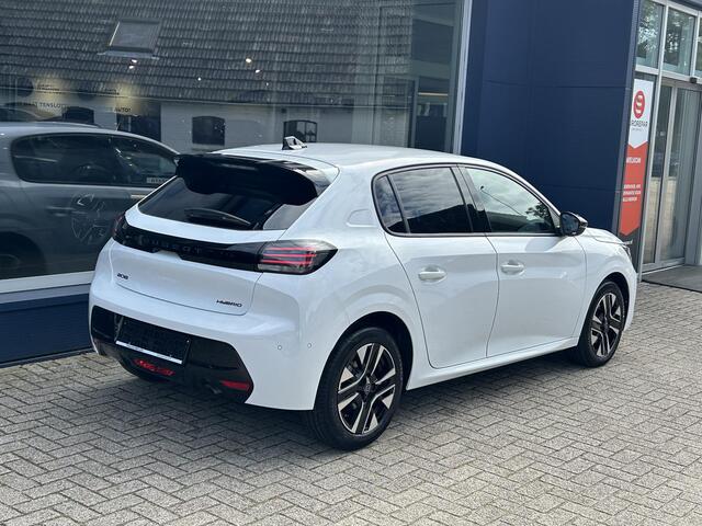 Peugeot 208 1.2 Hybrid 110 PK Allure | Hybride Elektrisch rijden met Automaat | 360 Graden Camera + Dodehoek detectie | Stoelverwarming | LED Verlichting | Navigatie | Lichtmetalen Velgen | Cruise & Climate Control.