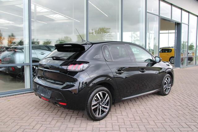 Peugeot 208 1.2 PureTech 100pk Allure Pack Airco Camera Carplay