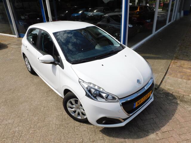 Peugeot 208 1.2 PureTech Blue Lion