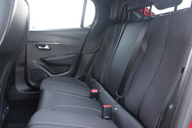 Peugeot 208 1.2 Hybrid 145PK e-DCS6 GT | NAVIGATIE | DRAADLOZE APPLE CARPLAY/ANDROID AUTO | CAMERA VOOR + ACHTER | FULL LED KOPLAMPEN | LICHTMETALEN VELGEN 17" | DODEHOEK DETECTIE | DRAADLOZE TELEFOONLADER | KEYLESS ENTRY/START | DAB+ RADIO | ADAPTIVE CRUISE CONTROL 