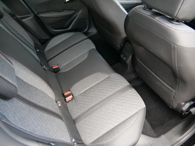 Peugeot 208 1.2 PureTech 100pk Allure LED / Navigatie / Camera