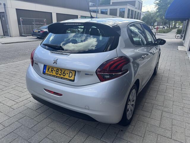 Peugeot 208 1.2 PureTech Active NL AUTO/NAVI/AIRCO