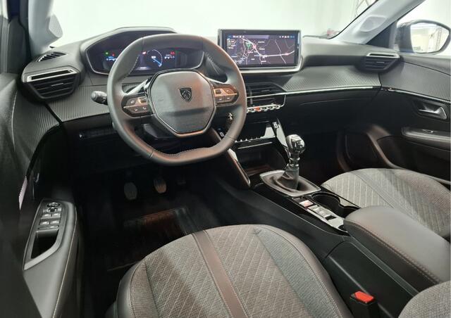 Peugeot 208 1.2 PureTech 100 Allure Cruise / Navigatie / Camera