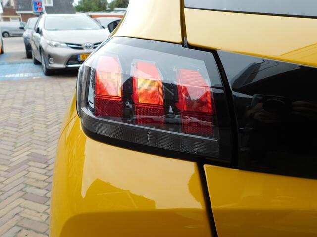 Peugeot 208 1.2 PureTech Allure Pack | Stoelverwarming