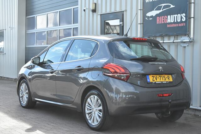 Peugeot 208 1.2 PureTech GT-line B.J. 2018