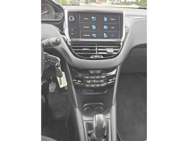 Peugeot 208 1.2 PureTech Allure