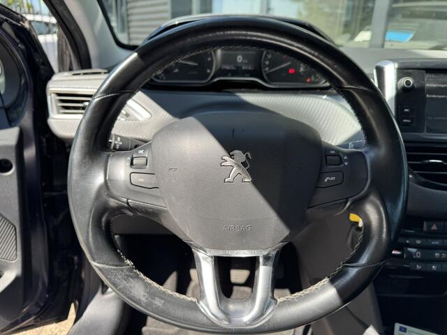 Peugeot 208 1.5 BlueHDi Allure*Navi*ECC*EXPORT/EX.BPM*