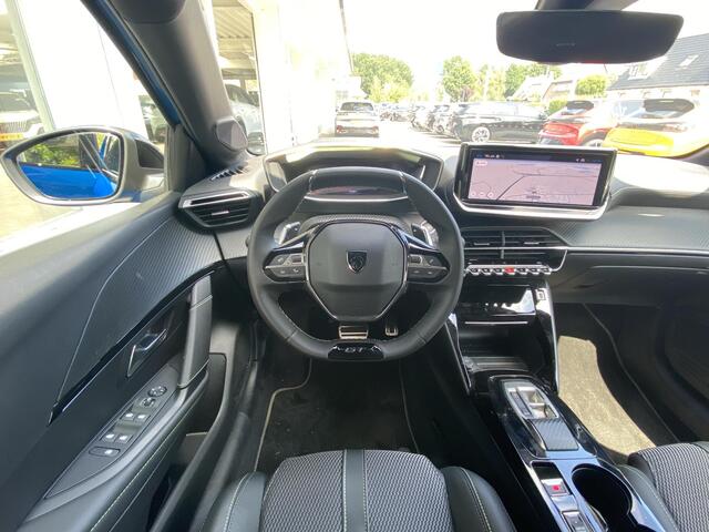 Peugeot 208 1.2 Hybrid 145 e-DCS6 GT | 360 graden camera | Navi | Dodehoek detectie | Keyless | LED koplampen | Adaptieve Cruise Control