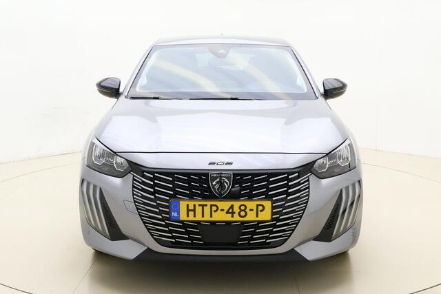 Peugeot 208 1.2 Hybrid 110 e-DCS6 Allure | AUTOMAAT | Navigatie | Dodehoek Detectie | Parkeer Sensoren Rondom | Airco | Lichtmetalen Velgen |