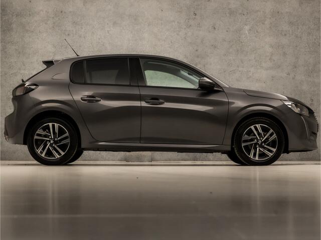 Peugeot 208 1.2 PureTech Sport (VIRTUAL COCKPIT, LEDER, APPLE CARPLAY, GROOT NAVI, GETINT GLAS, LM VELGEN, SPORTSTOELEN, KEYLESS, 360 CAMERA, CRUISE, NIEUWE APK, NIEUWSTAAT)