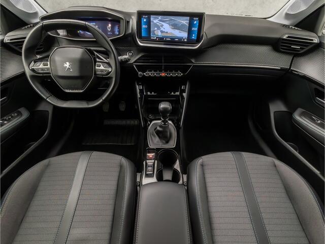 Peugeot 208 1.2 PureTech Sport (VIRTUAL COCKPIT, LEDER, APPLE CARPLAY, GROOT NAVI, GETINT GLAS, LM VELGEN, SPORTSTOELEN, KEYLESS, 360 CAMERA, CRUISE, NIEUWE APK, NIEUWSTAAT)