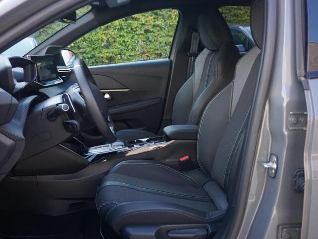 Peugeot 208 Hybrid 136 e-DCS6 GT