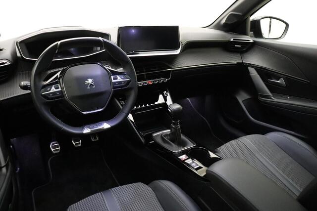 Peugeot 208 1.2T 100pk GT-Line | Trekhaak | Panorama Dak | Dodehoek Detectie | Keyless Entree | Parkeer Sensoren Rondom | Navigatie | Parkeer Camera Achter | Start/Stop knop |