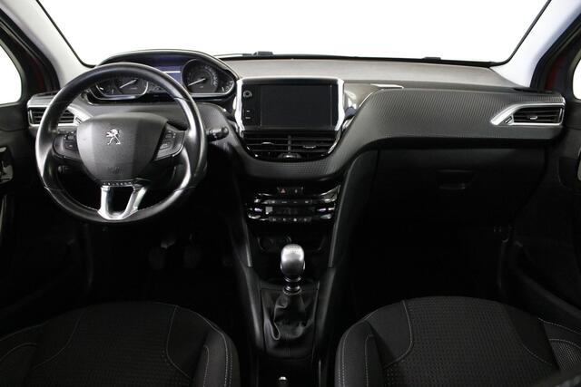 Peugeot 208 1.2 PureTech Tech Edition 110 PK. Carplay | Clima | Cruise | Camera.