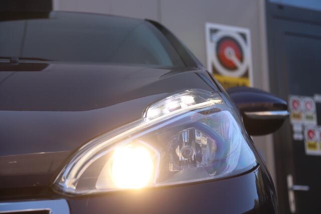 Peugeot 208 1.2 PureTech Blue Lion